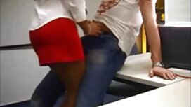 太陽の下で日焼け、巨乳の黒、カットガルシ ...
