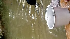 それは彼女を傷つけるが、今は彼女の猫が痛 ...