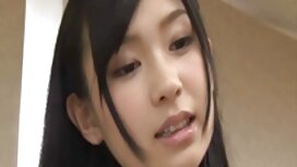 彼とベッドの中の男の子、グラブ、女の子と ...