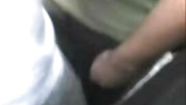 フィートジェイデンジェイムス絶叫, 女  ...